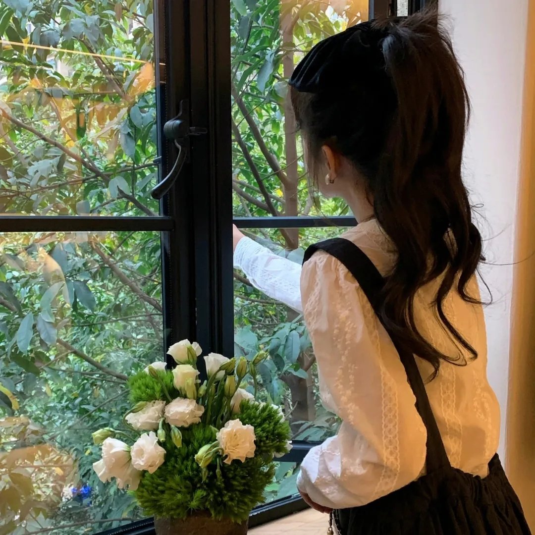 小女花不弃